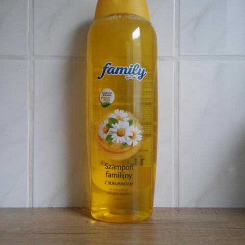 szampon family splash rumiankowy skład